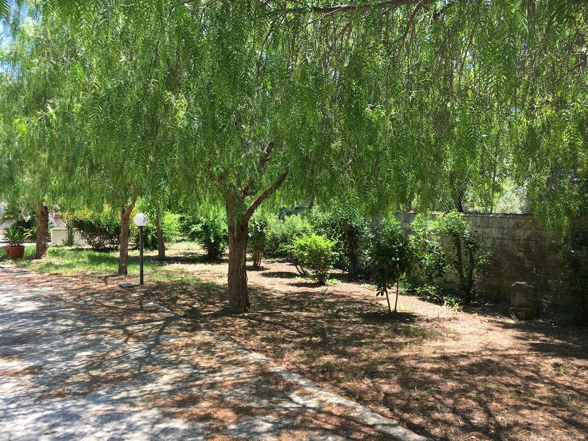 Villa Del Falso Pepe Avola Exterior photo